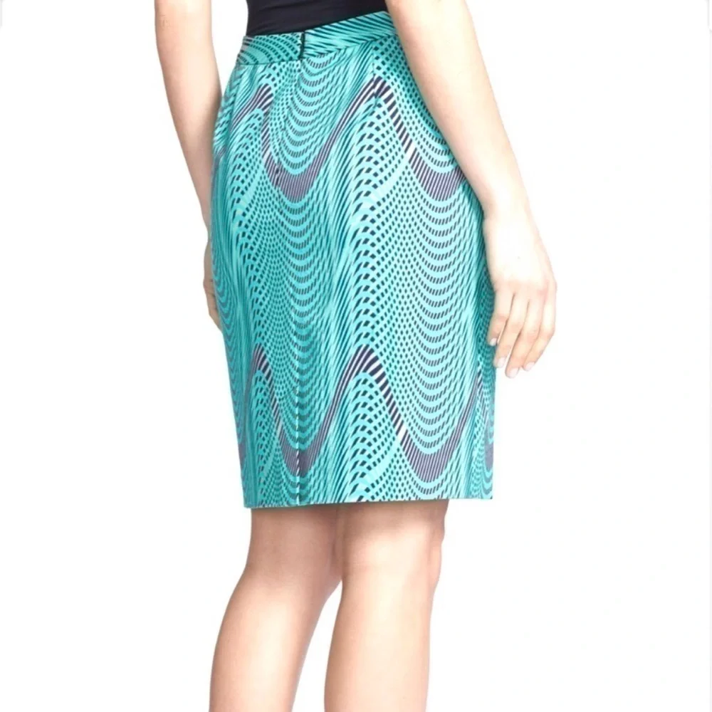 Halogen Turquoise Wave Abstract Pencil Skirt